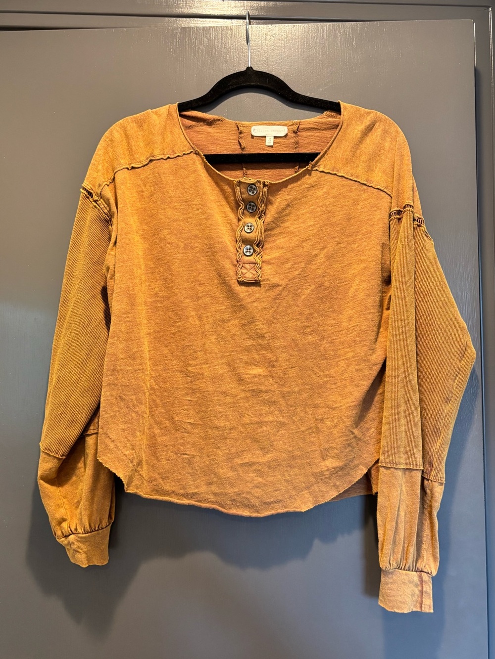 Buckle Gilded Intent Button Henley Long-Sleeve Top - Mustard